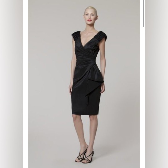 Maggy London Black V-Neck Cocktail Dress - Picture 1 of 8